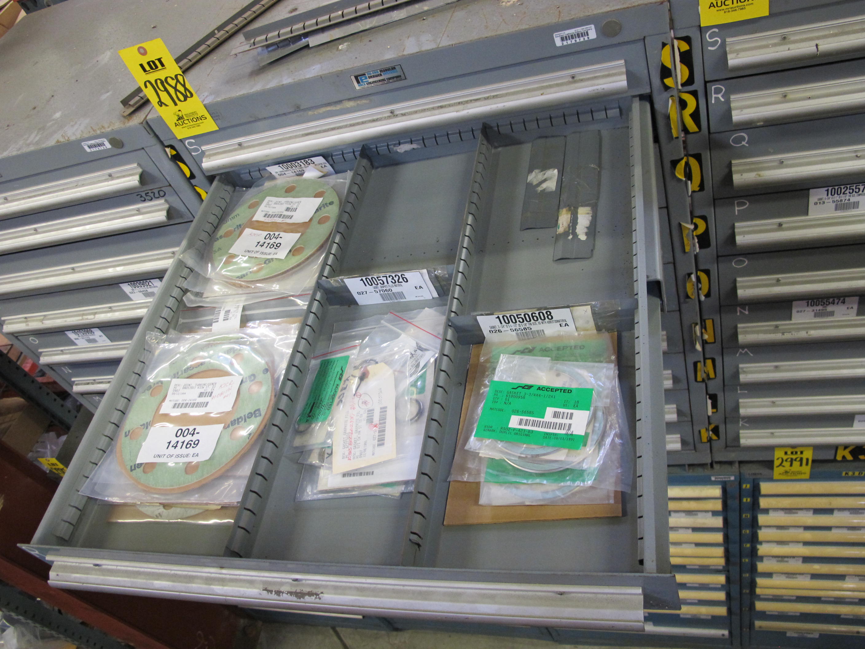 STANLEY VIDMAR HEAVY DUTY 9-DRAWER PARTS CABINET W/ CONTENTS (W-50) LOADING & HANDLING FEE $25-